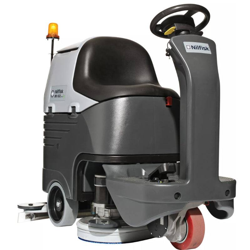 NILFISK BR652 RIDE ON